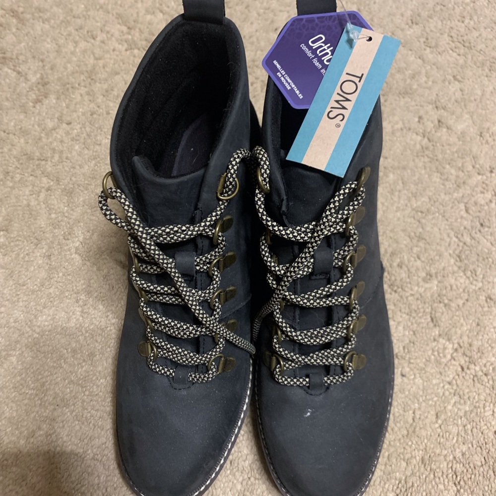 Toms Melrose